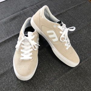 “NEW” Etnies Windrow Vulc Devon Smillie Shoe - Men’s 9